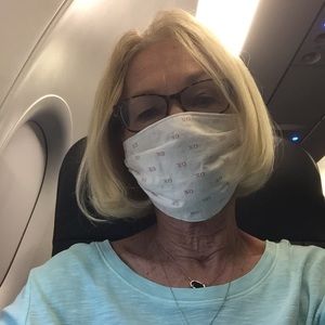 Meet your Posher, Laura